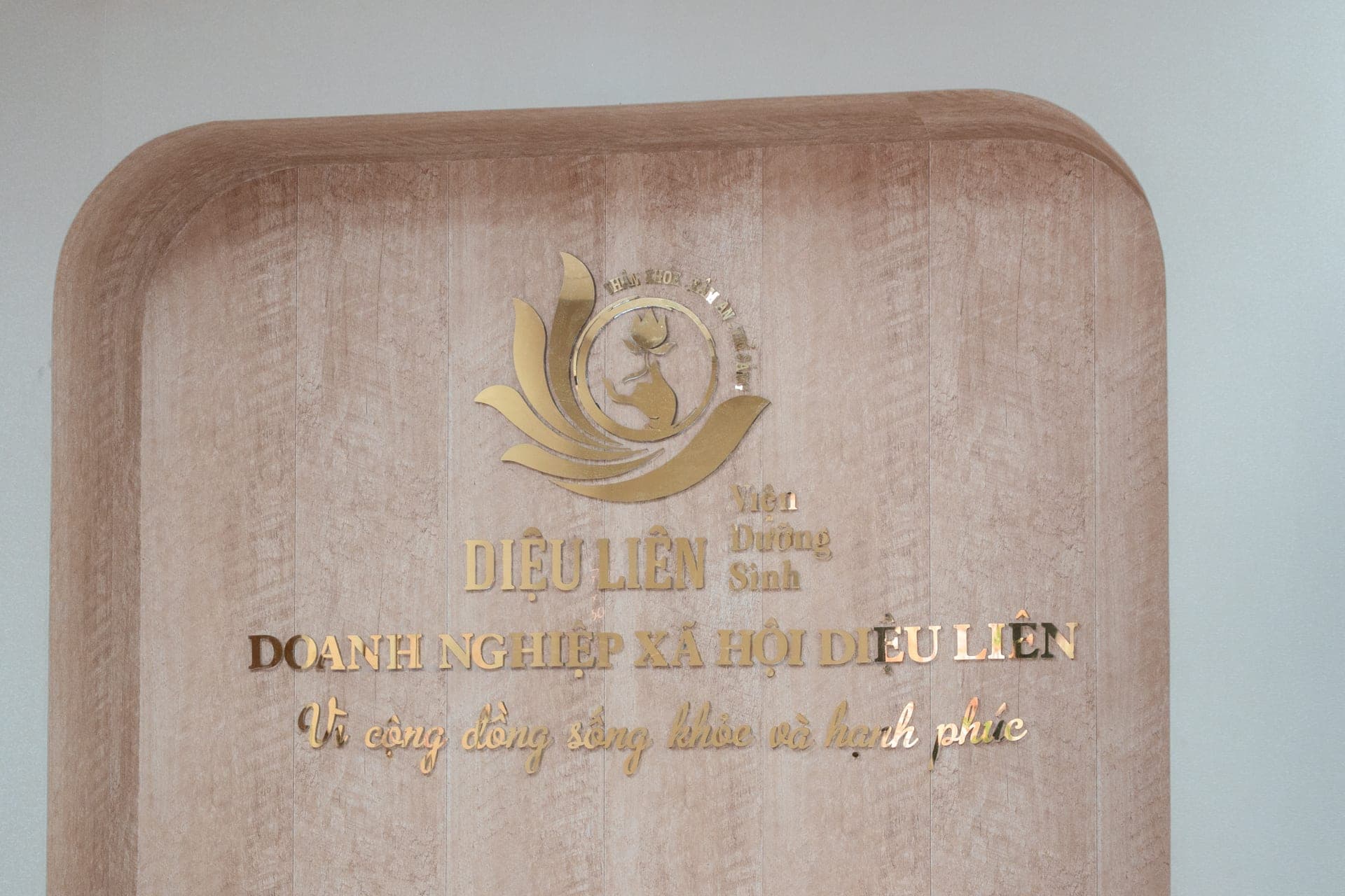 Diệu Liên Hero